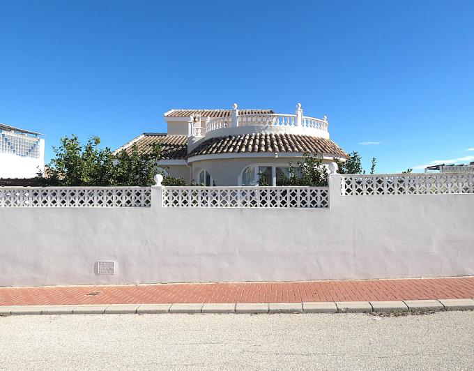 Image No.4-3 Bed Villa / Detached for sale