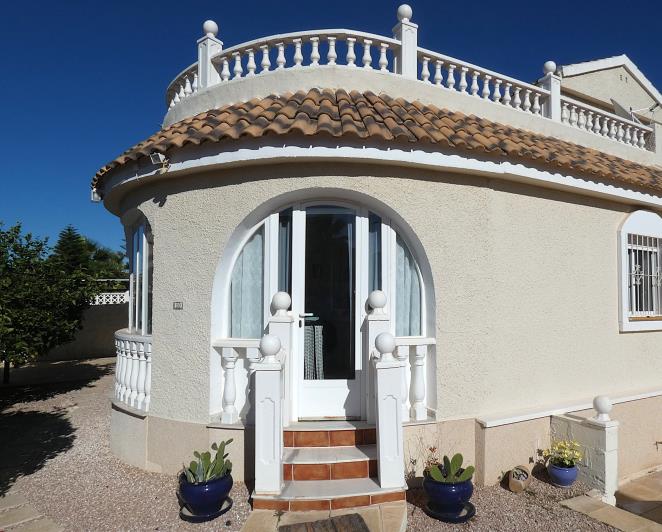 Image No.7-3 Bed Villa / Detached for sale