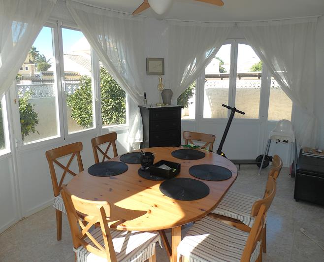 Image No.8-3 Bed Villa / Detached for sale