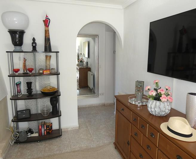 Image No.14-3 Bed Villa / Detached for sale