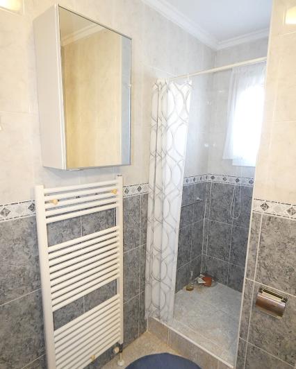 Image No.23-3 Bed Villa / Detached for sale