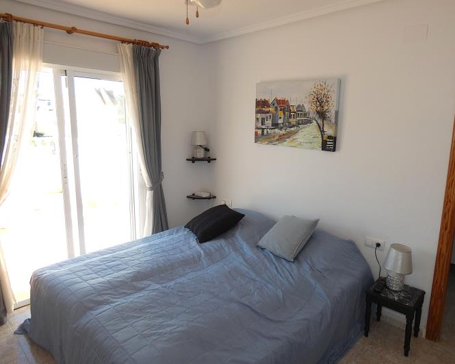 Image No.27-3 Bed Villa / Detached for sale