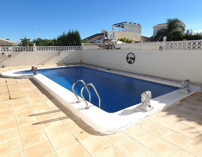 Image No.52-3 Bed Villa / Detached for sale