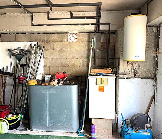 Image No.58-3 Bed Villa / Detached for sale