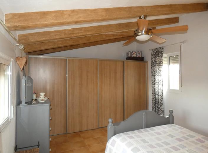 Image No.31-3 Bed Country House for sale