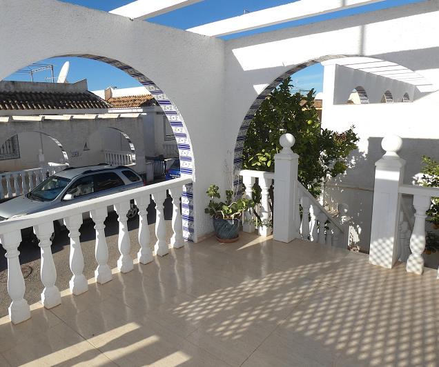 Image No.12-2 Bed Villa for sale