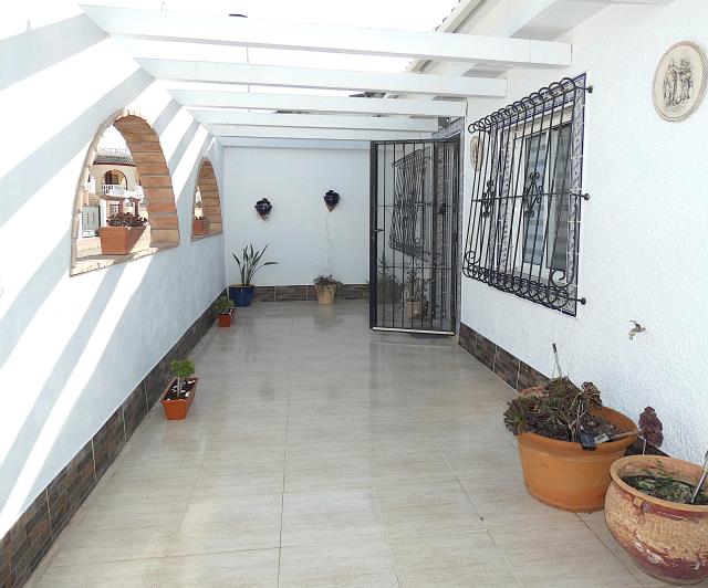 Image No.10-2 Bed House/Villa for sale