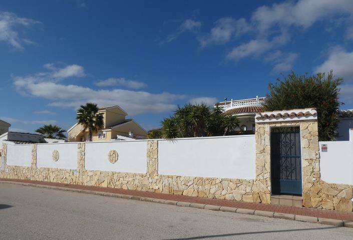 Image No.5-3 Bed Villa / Detached for sale