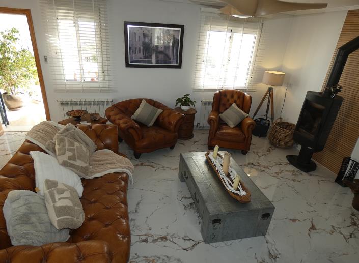 Image No.15-3 Bed Villa / Detached for sale