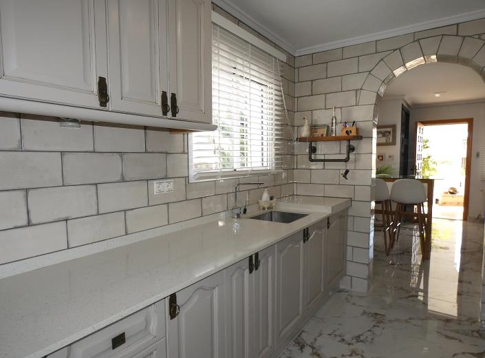 Image No.19-3 Bed Villa / Detached for sale