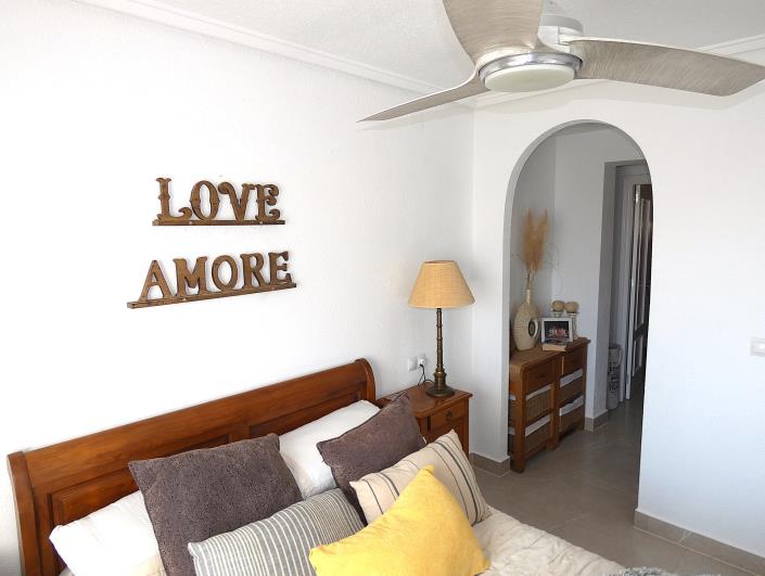 Image No.23-3 Bed Villa / Detached for sale