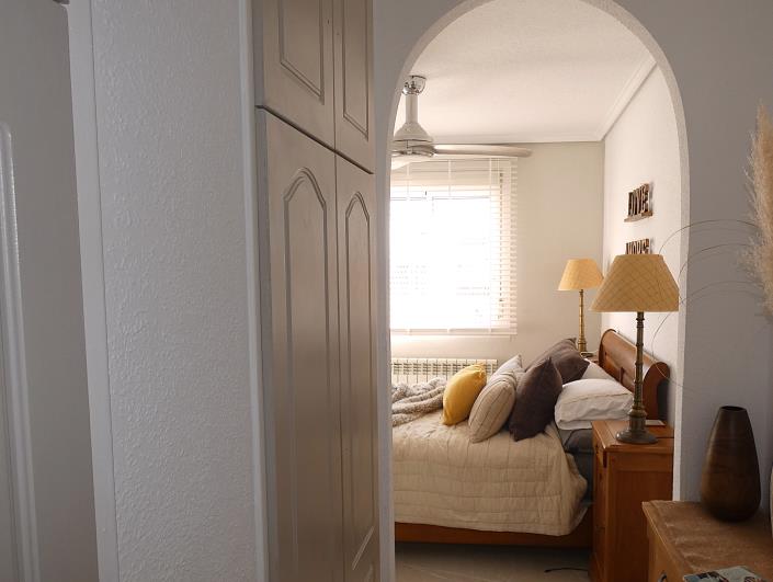 Image No.28-3 Bed Villa / Detached for sale