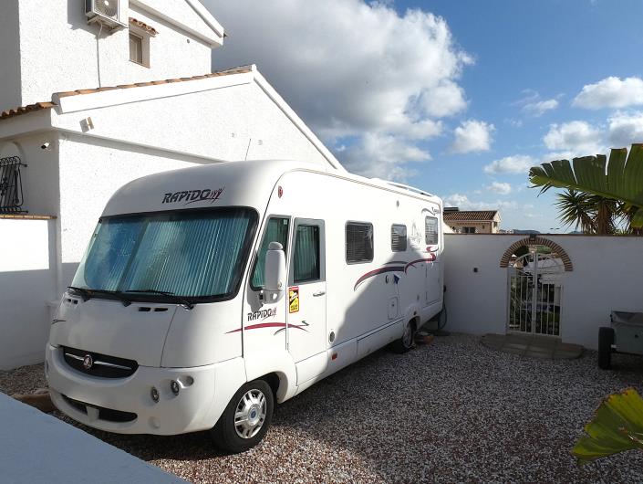 Image No.59-3 Bed Villa / Detached for sale