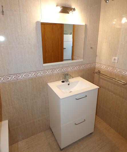 Image No.24-2 Bed Apartment for sale