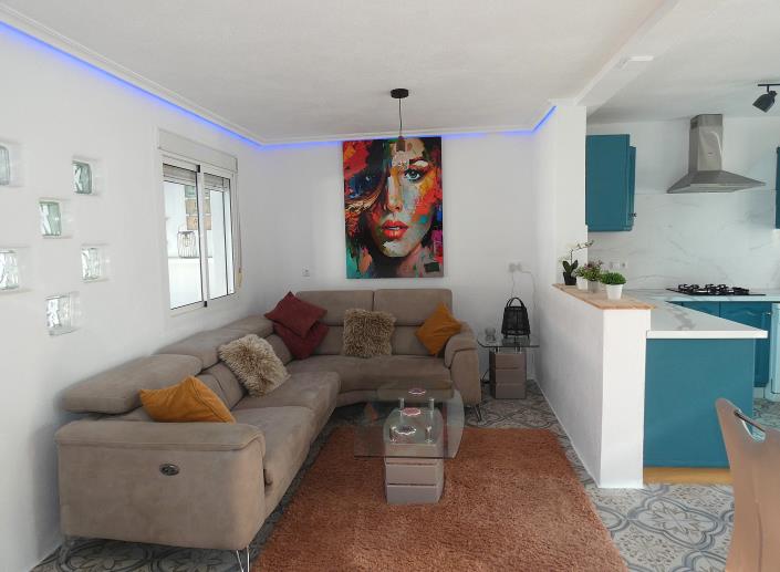 Image No.3-2 Bed House/Villa for sale