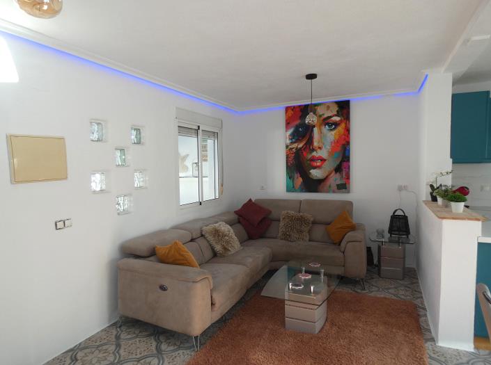 Image No.11-2 Bed House/Villa for sale