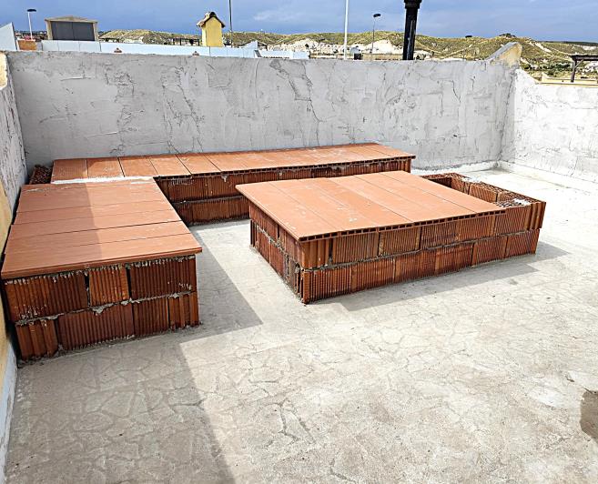 Image No.32-2 Bed House/Villa for sale