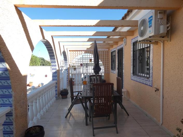 Image No.9-2 Bed Villa / Detached for sale