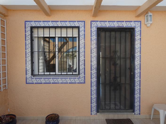 Image No.10-2 Bed Villa / Detached for sale