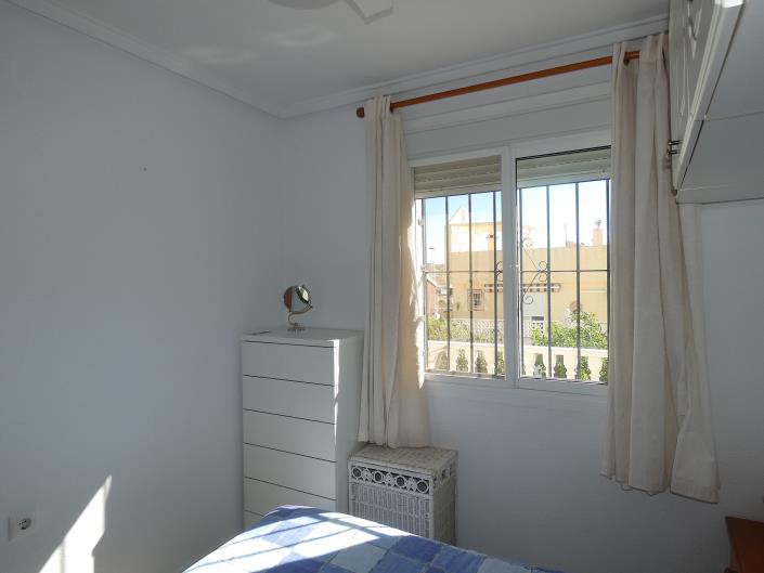 Image No.24-2 Bed Villa / Detached for sale