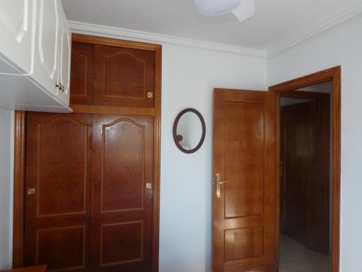 Image No.25-2 Bed Villa / Detached for sale