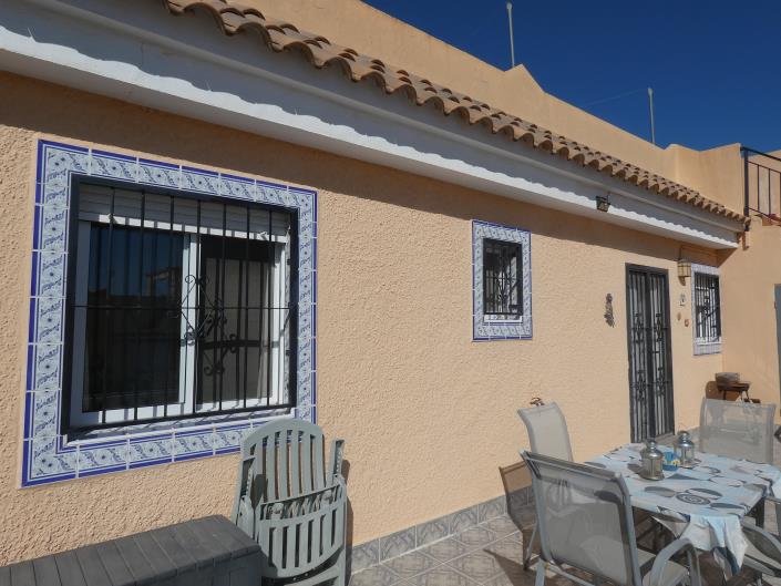 Image No.38-2 Bed Villa / Detached for sale