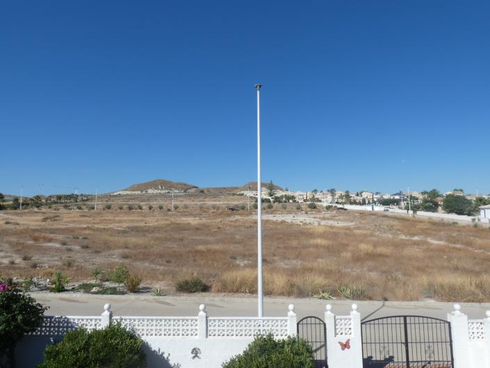 Image No.43-2 Bed Villa / Detached for sale