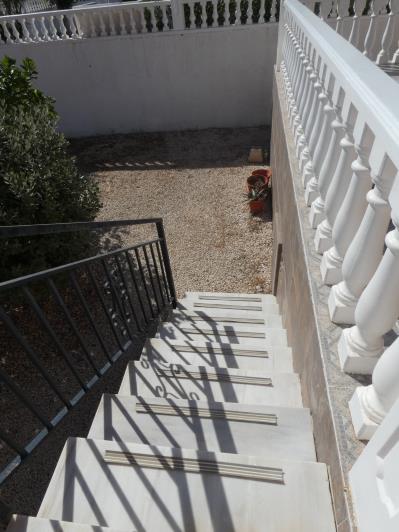 Image No.47-2 Bed Villa / Detached for sale