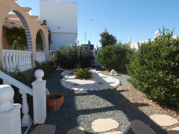 Image No.55-2 Bed Villa / Detached for sale