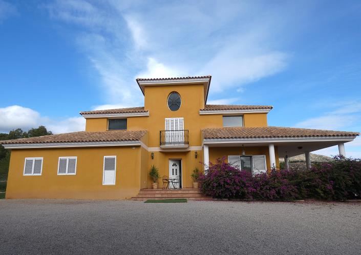 Image No.5-4 Bed Country Property for sale