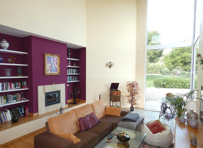 Image No.10-4 Bed Country Property for sale