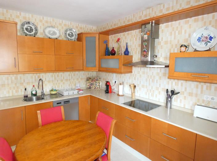 Image No.14-4 Bed Country Property for sale