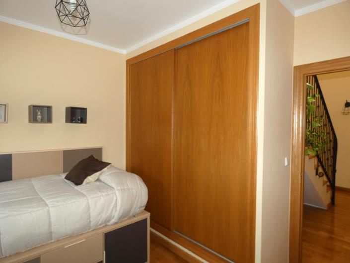 Image No.31-4 Bed Country Property for sale