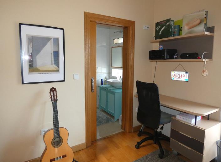 Image No.32-4 Bed Country Property for sale