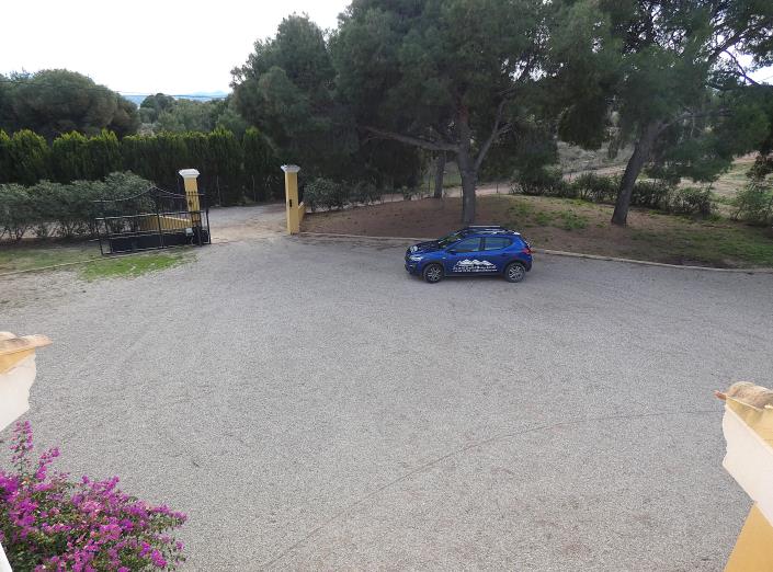 Image No.45-4 Bed Country Property for sale