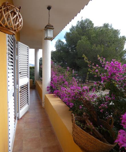 Image No.47-4 Bed Country Property for sale