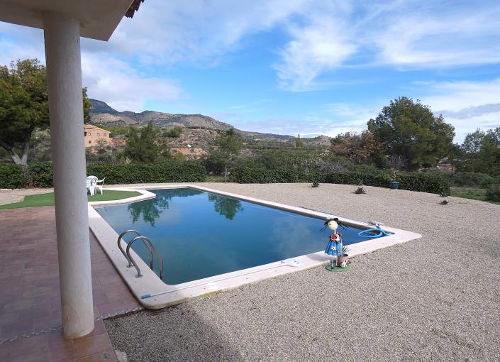 Image No.49-4 Bed Country Property for sale