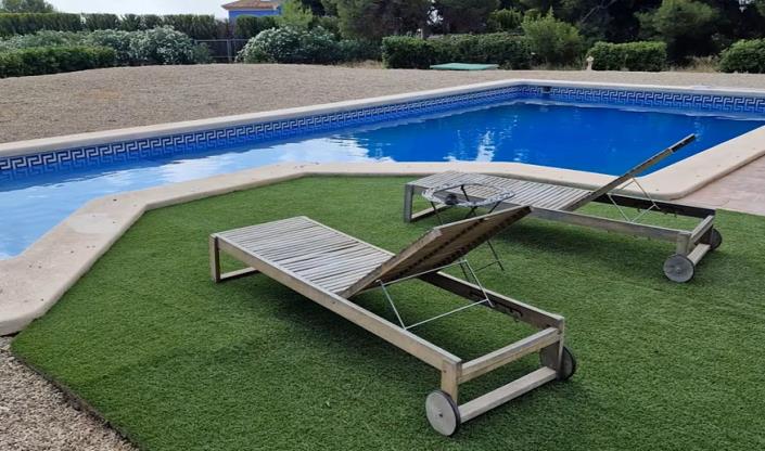 Image No.52-4 Bed Country Property for sale