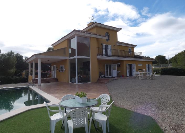 Image No.54-4 Bed Country Property for sale