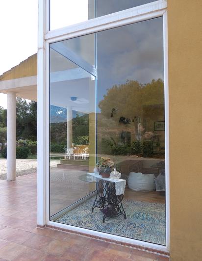 Image No.56-4 Bed Country Property for sale