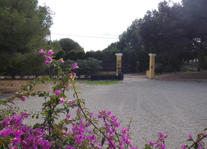 Image No.57-4 Bed Country Property for sale