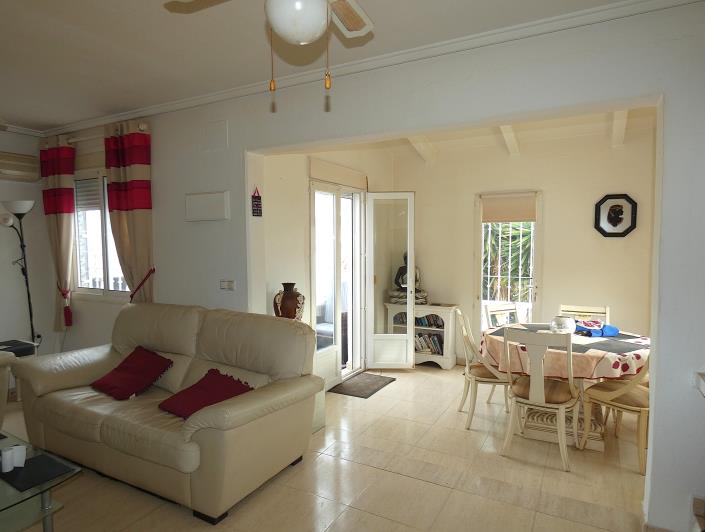 Image No.13-4 Bed Villa / Detached for sale