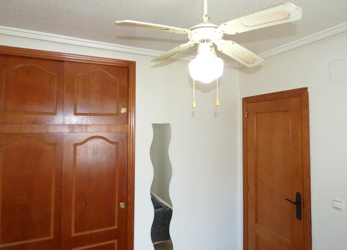 Image No.24-4 Bed Villa / Detached for sale