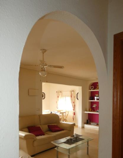 Image No.27-4 Bed Villa / Detached for sale