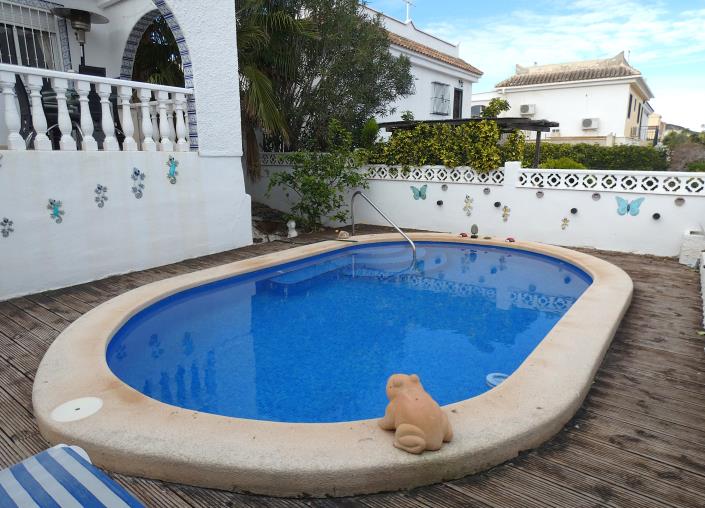 Image No.38-4 Bed Villa / Detached for sale