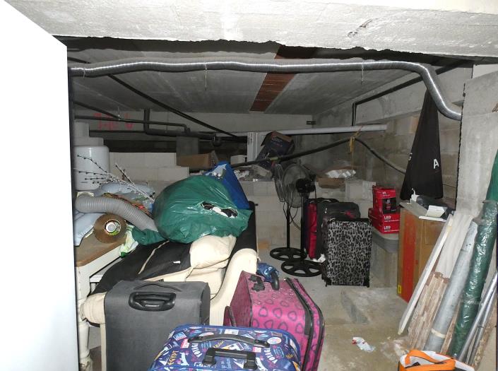 Image No.48-4 Bed Villa / Detached for sale