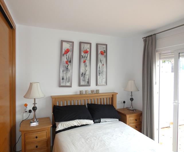 Image No.26-3 Bed Apartment for sale