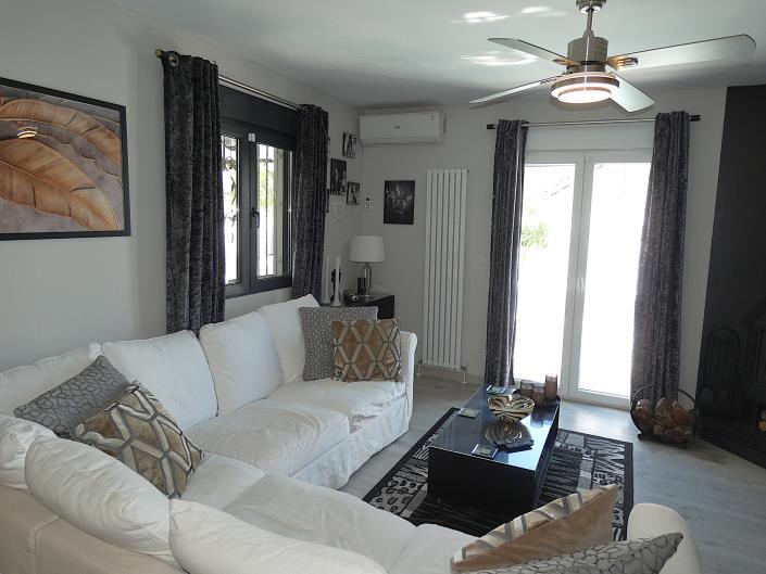 Image No.14-3 Bed Villa / Detached for sale