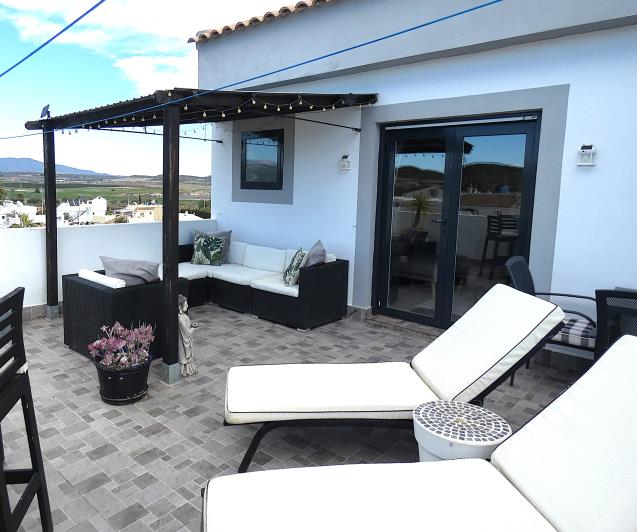 Image No.49-3 Bed Villa / Detached for sale