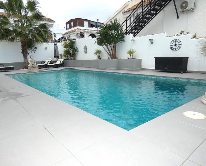 Image No.61-3 Bed Villa / Detached for sale